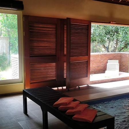 Villa King: Unique Villa With Indoor Swimming Pool Amed Esterno foto