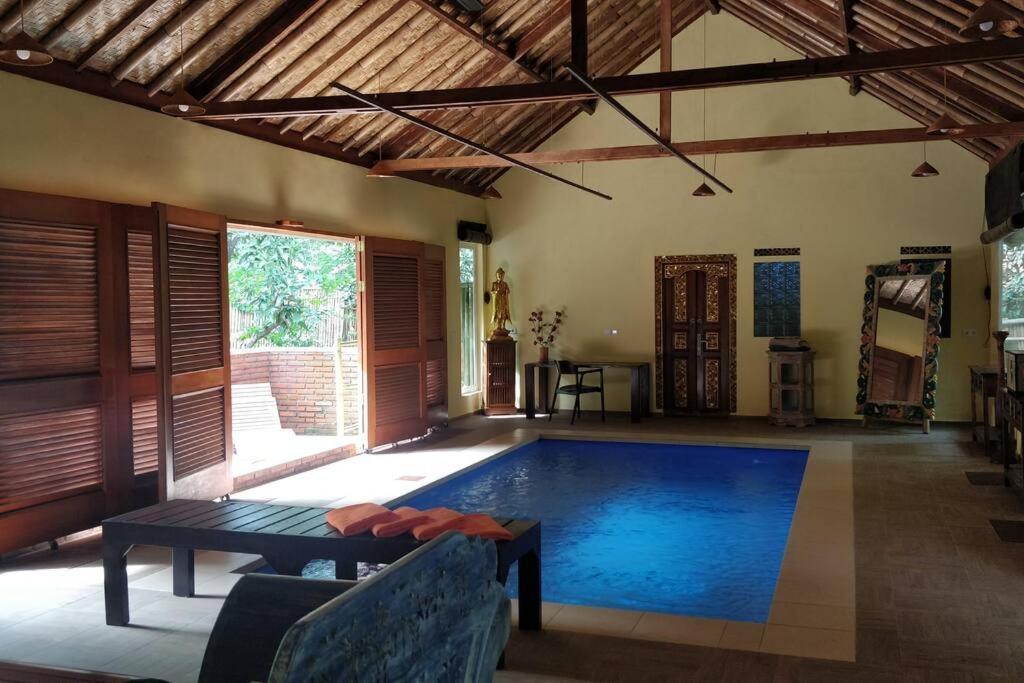 Villa King: Unique Villa With Indoor Swimming Pool Amed Esterno foto