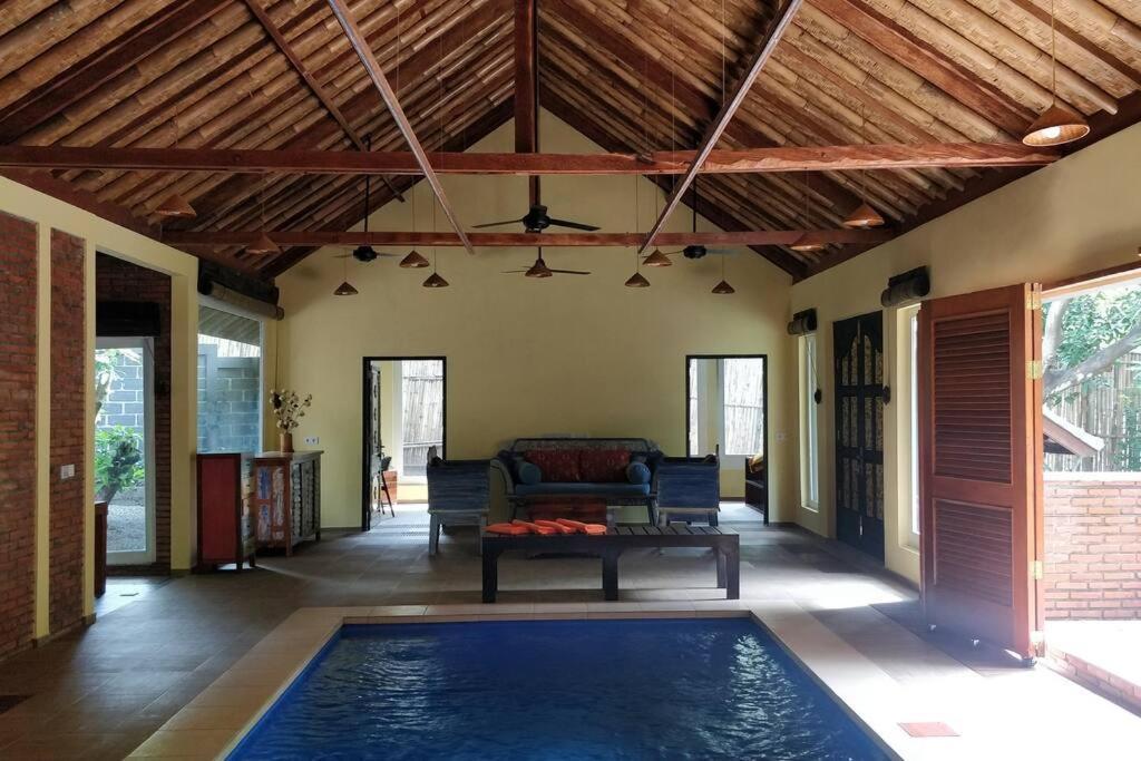 Villa King: Unique Villa With Indoor Swimming Pool Amed Esterno foto