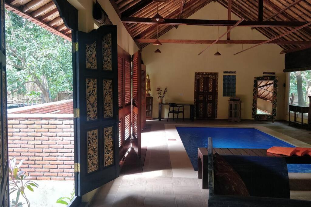 Villa King: Unique Villa With Indoor Swimming Pool Amed Esterno foto